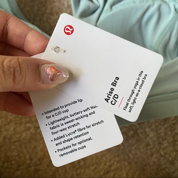 SOLD NWT Lululemon Arise Bra *Light Support, C/D Cup Hazy Jade Size 4 - Picture 4 of 7